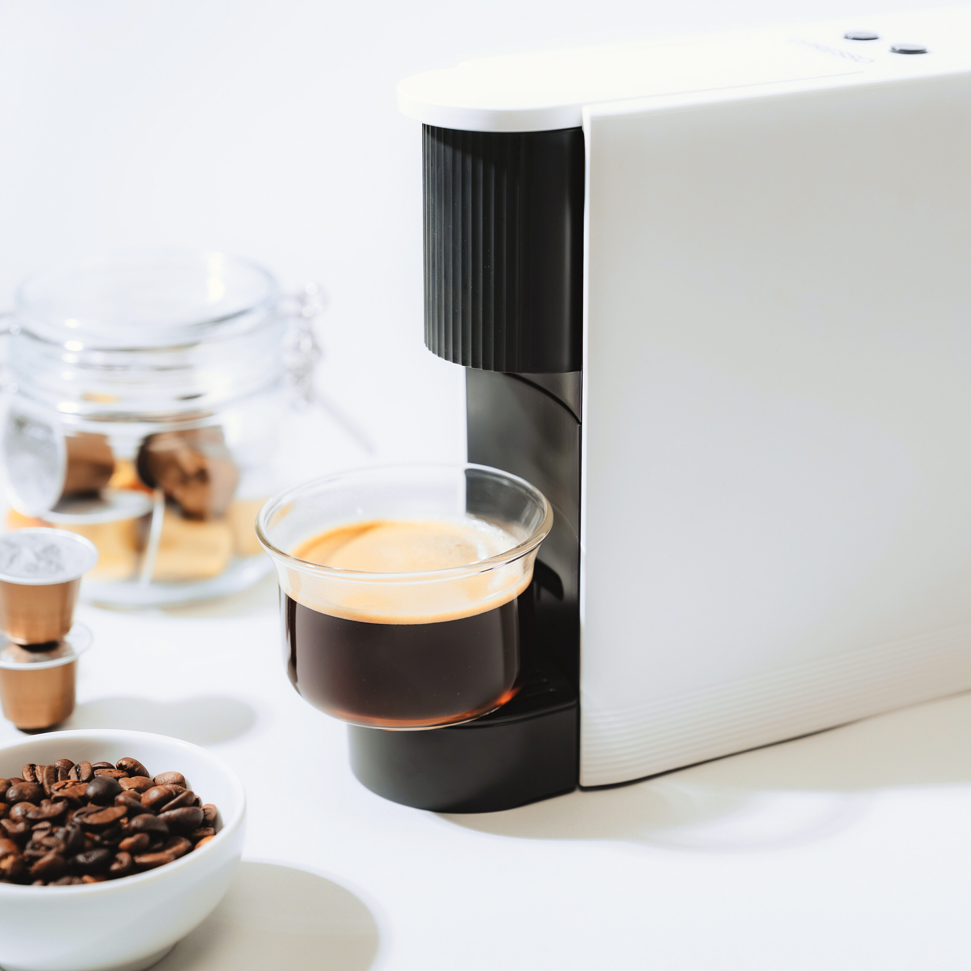 【限定優惠】Slim 20 Bar 膠囊咖啡機 送 精選音樂盒咖啡膠囊禮盒 (Nespresso適用)