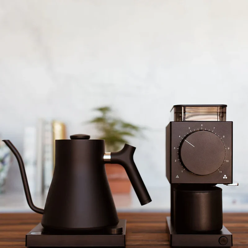 【FELLOW】Stagg EKG900 電子溫控手沖壺 900ml (3色) | 精準控溫咖啡手沖壺