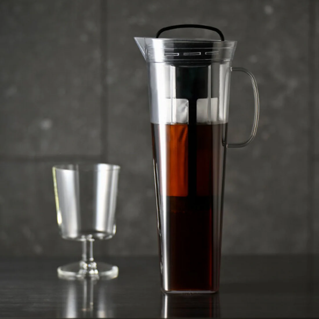 HARIO | Tritan材質 冷泡咖啡壺Rise 2025新款 (840ml, 黑色) Cold Brew Coffee Pitcher RISE CBR-12-B